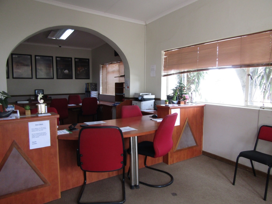 Commercial Property for Sale in Humansdorp Eastern Cape